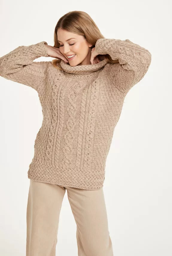 Belcare trui kabelgebreid beige