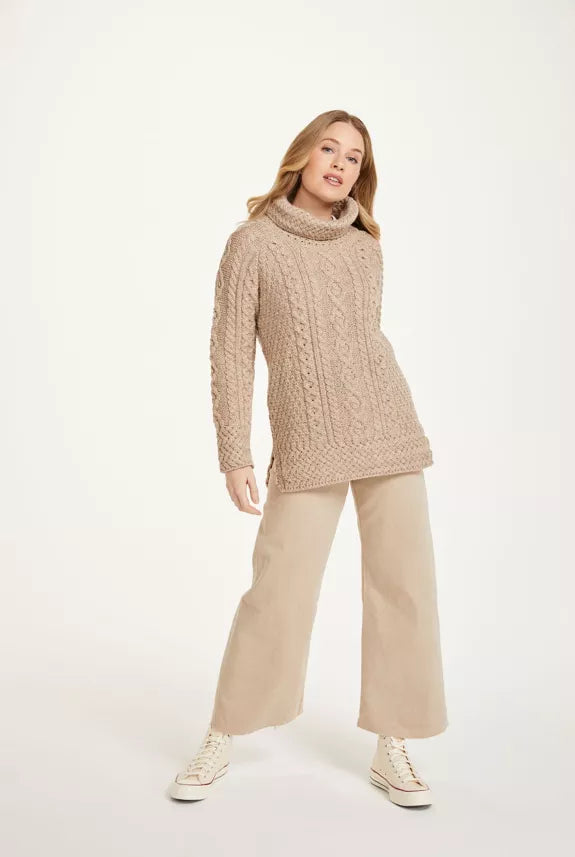 Belcare trui kabelgebreid beige