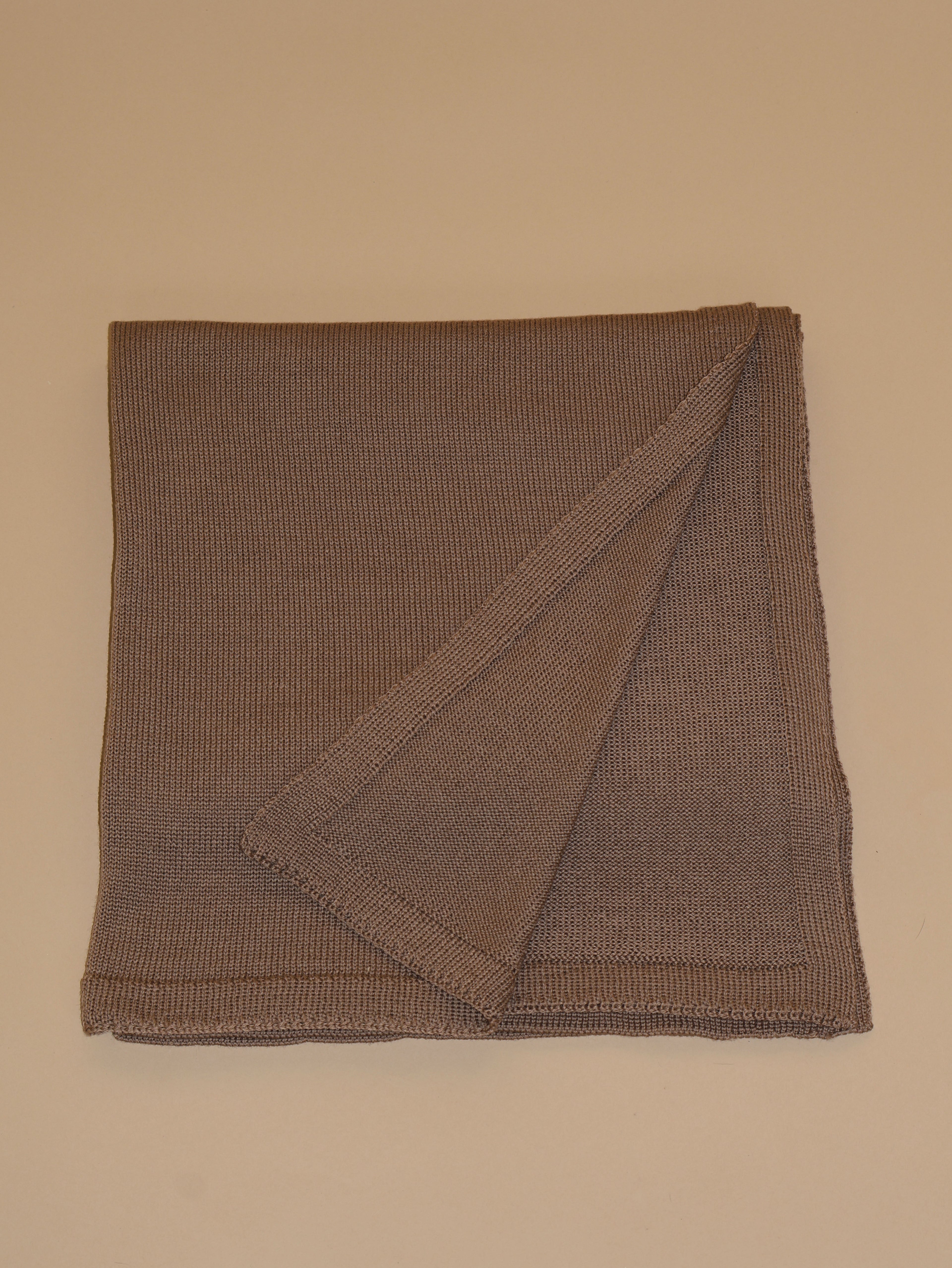 Penelope sjaal van merinowol camel