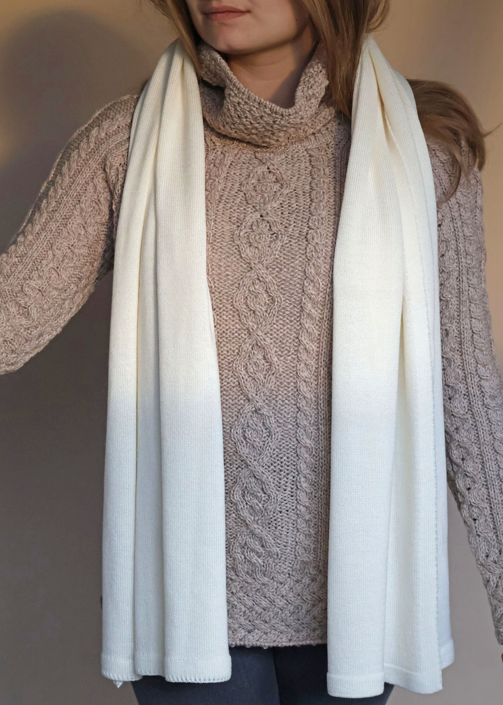 Penelope sjaal van merinowol wit